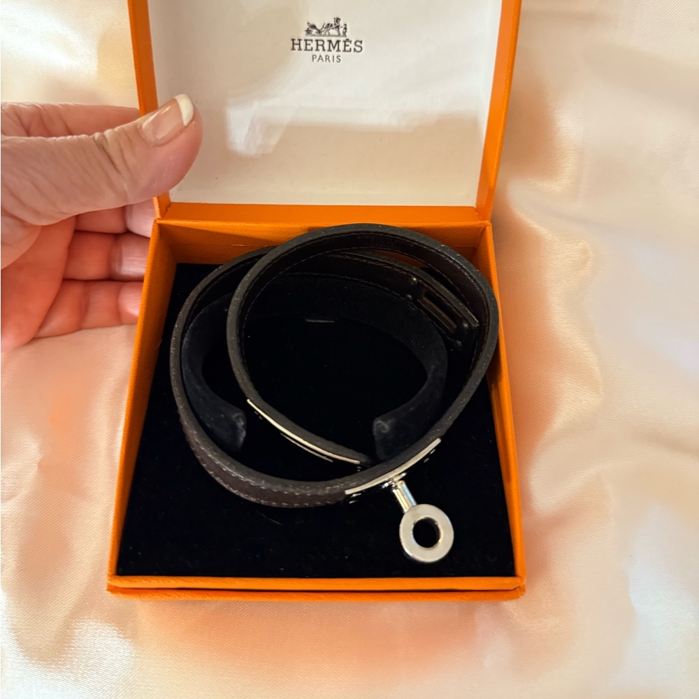 Hermes Kelly Double Tour bracelet authentic preloved.
